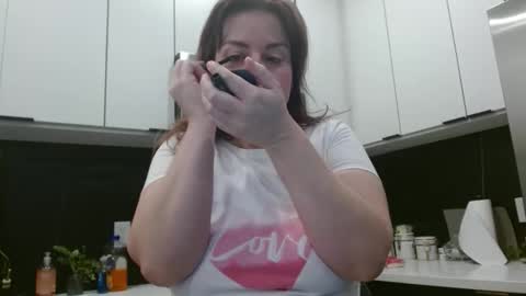 Snapshot of hazel_skye chatting on 02/01/26, 02:48 Hazel online show from 02/01/26, 02:48