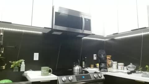 Hazel online show from 04/07/26, 01:00