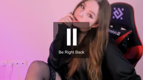 Hazel online show from 03/11/25, 06:41