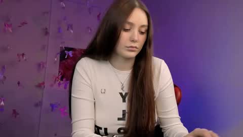 Hazel online show from 05/01/26, 08:19