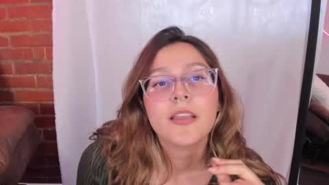 Snapshot of hazelbrownn23 chatting on 02/27/25, 07:58 Hazel Brown online show from 02/27/25, 07:58