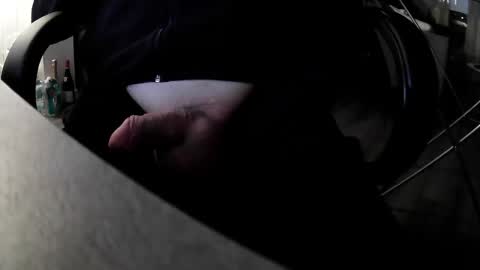 hazelett855678 online show from 01/06/26, 06:39