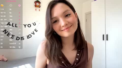 Kira online show from 05/19/26, 11:27