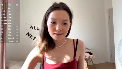 Kira online show from 06/07/26, 01:15
