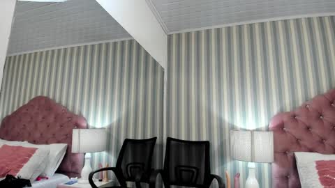 HazelMoret online show from 02/24/25, 12:16
