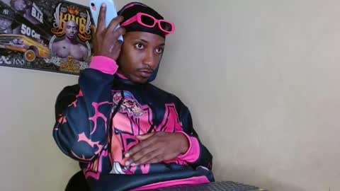 Snapshot of hazlan_420 chatting on 09/15/25, 11:21 hazlan_420 online show from 09/15/25, 11:21