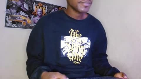 Snapshot of hazlan_420 chatting on 09/23/25, 10:29 hazlan_420 online show from 09/23/25, 10:29