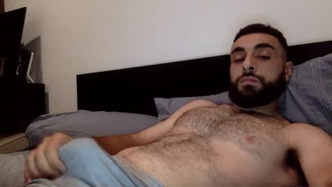 Snapshot of hbabian chatting on 10/01/25, 07:03 hbabian online show from 10/01/25, 07:03