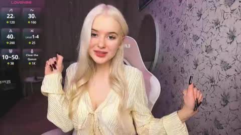 Valeria online show from 01/11/25, 08:22