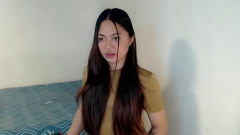 Yoshin online show from 04/22/26, 04:48