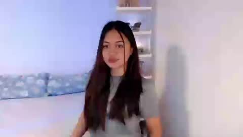 Snapshot of heart_of_asia chatting on 06/13/26, 08:23 Yoshin online show from 06/13/26, 08:23