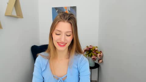 heartedlove_1 online show from 03/06/26, 04:09