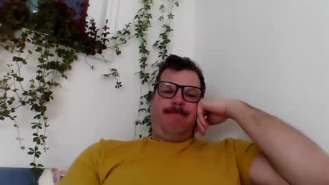 MT online show from 02/03/25, 01:41