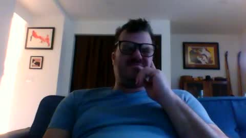 MT online show from 03/10/25, 12:07