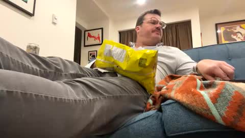 MT online show from 11/11/25, 01:16