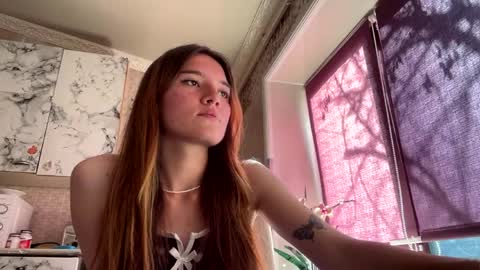 Lili online show from 05/07/26, 11:15