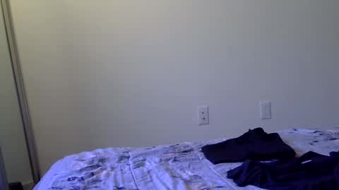 Snapshot of heatwavee chatting on 01/10/25, 03:27 heatwavee online show from 01/10/25, 03:27