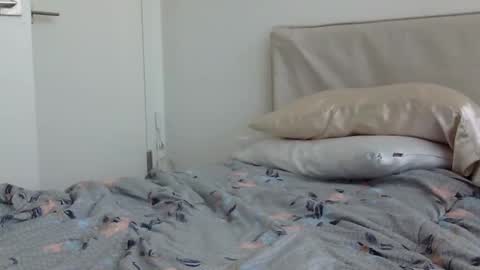 Snapshot of heatwavee chatting on 02/09/25, 05:33 heatwavee online show from 02/09/25, 05:33