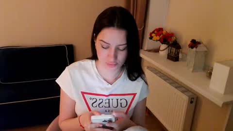 Heaven girl online show from 03/11/25, 10:42