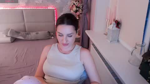 Heaven girl online show from 07/02/26, 08:04