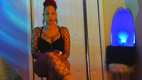 Snapshot of heavenllyy chatting on 01/11/25, 01:16 Heavenllyy online show from 01/11/25, 01:16