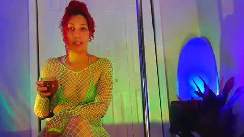 Snapshot of heavenllyy chatting on 01/30/25, 11:13 Heavenllyy online show from 01/30/25, 11:13