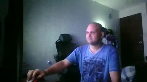 Heavy Rebell online show from 12/22/25, 06:32