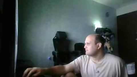 Heavy Rebell online show from 04/23/26, 05:19