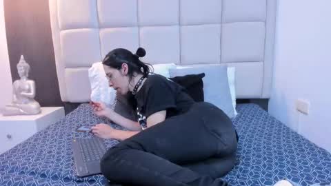 Keira Hecate online show from 02/16/25, 07:38