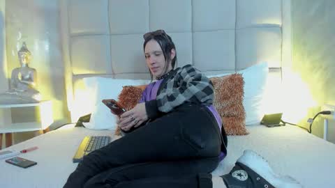 Keira Hecate online show from 02/02/26, 07:56