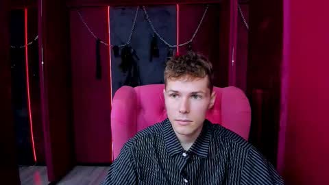 Hector online show from 10/05/25, 11:19