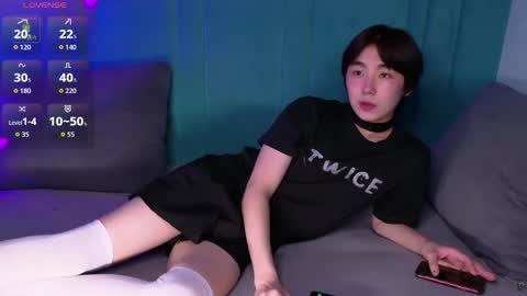 HEEJIN online show from 03/22/26, 08:23