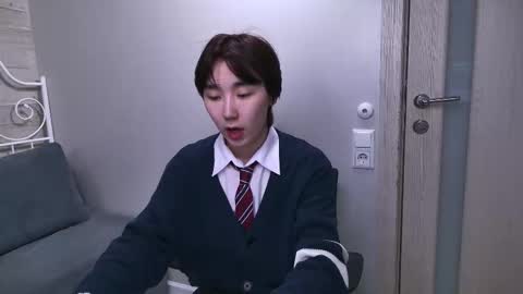 HEEJIN online show from 03/23/26, 08:02