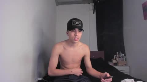 heellboy_ online show from 04/14/26, 04:51