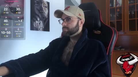 Snapshot of heels4funn chatting on 02/14/25, 08:31 Fran online show from 02/14/25, 08:31