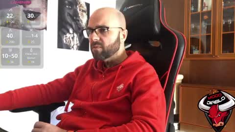 Snapshot of heels4funn chatting on 02/18/25, 10:49 Fran online show from 02/18/25, 10:49