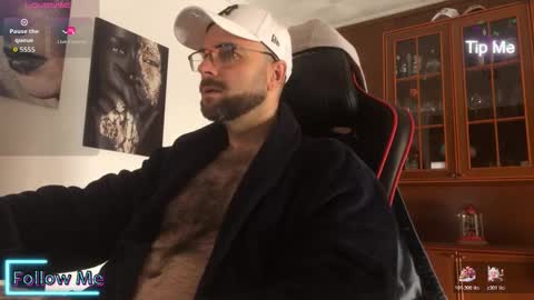 Snapshot of heels4funn chatting on 11/11/25, 08:03 Fran online show from 11/11/25, 08:03