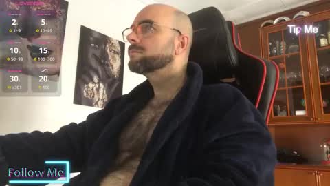 Snapshot of heels4funn chatting on 11/19/25, 08:14 Fran online show from 11/19/25, 08:14