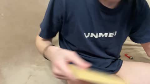 Snapshot of heey_nick chatting on 12/16/25, 03:06 Nick online show from 12/16/25, 03:06