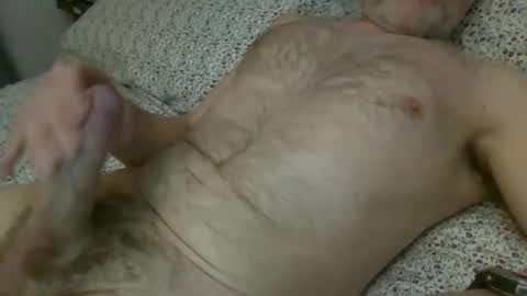 Snapshot of hefo99 chatting on 01/13/26, 06:13 hefo99 online show from 01/13/26, 06:13