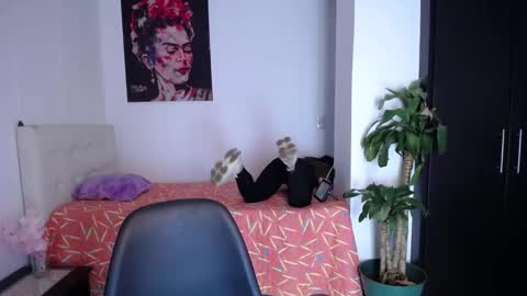 Heidy online show from 01/14/26, 12:00