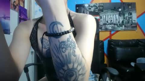 Snapshot of heidy_sumers chatting on 02/22/25, 08:53 Heidy Sumers online show from 02/22/25, 08:53