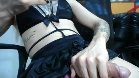 Snapshot of heidy_sumers chatting on 03/08/25, 09:08 Heidy Sumers online show from 03/08/25, 09:08