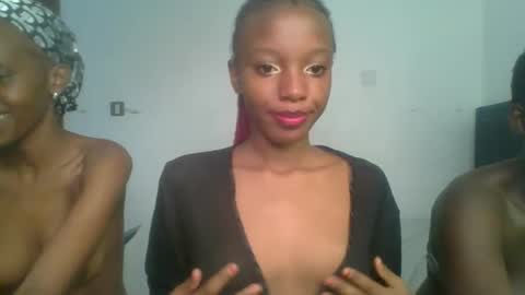 heilybunny online show from 04/03/26, 09:18