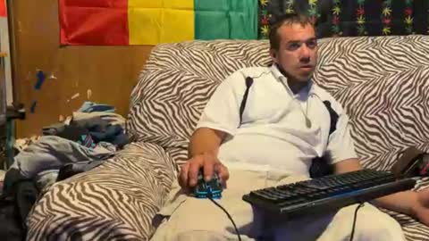 Snapshot of heisherrmann chatting on 06/23/26, 03:37 xxScubaStevexx online show from 06/23/26, 03:37