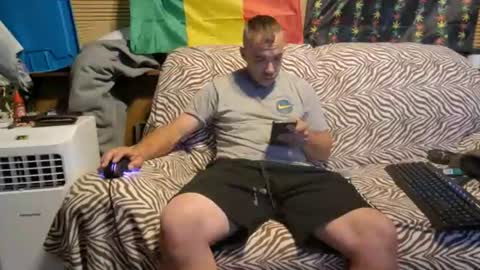 Snapshot of heisherrmann chatting on 07/05/26, 07:59 xxScubaStevexx online show from 07/05/26, 07:59
