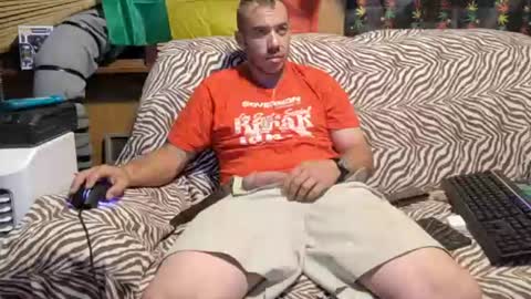 Snapshot of heisherrmann chatting on 07/12/26, 02:24 xxScubaStevexx online show from 07/12/26, 02:24