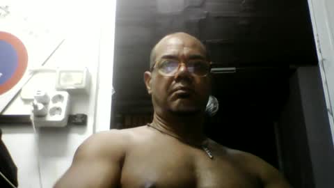 Snapshot of heistt chatting on 06/24/26, 11:15 Heist Stein online show from 06/24/26, 11:15