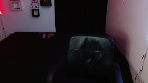 ETHEREAL HEIZER online show from 12/22/24, 11:52