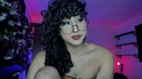 Heka Prudence online show from 04/19/26, 04:01